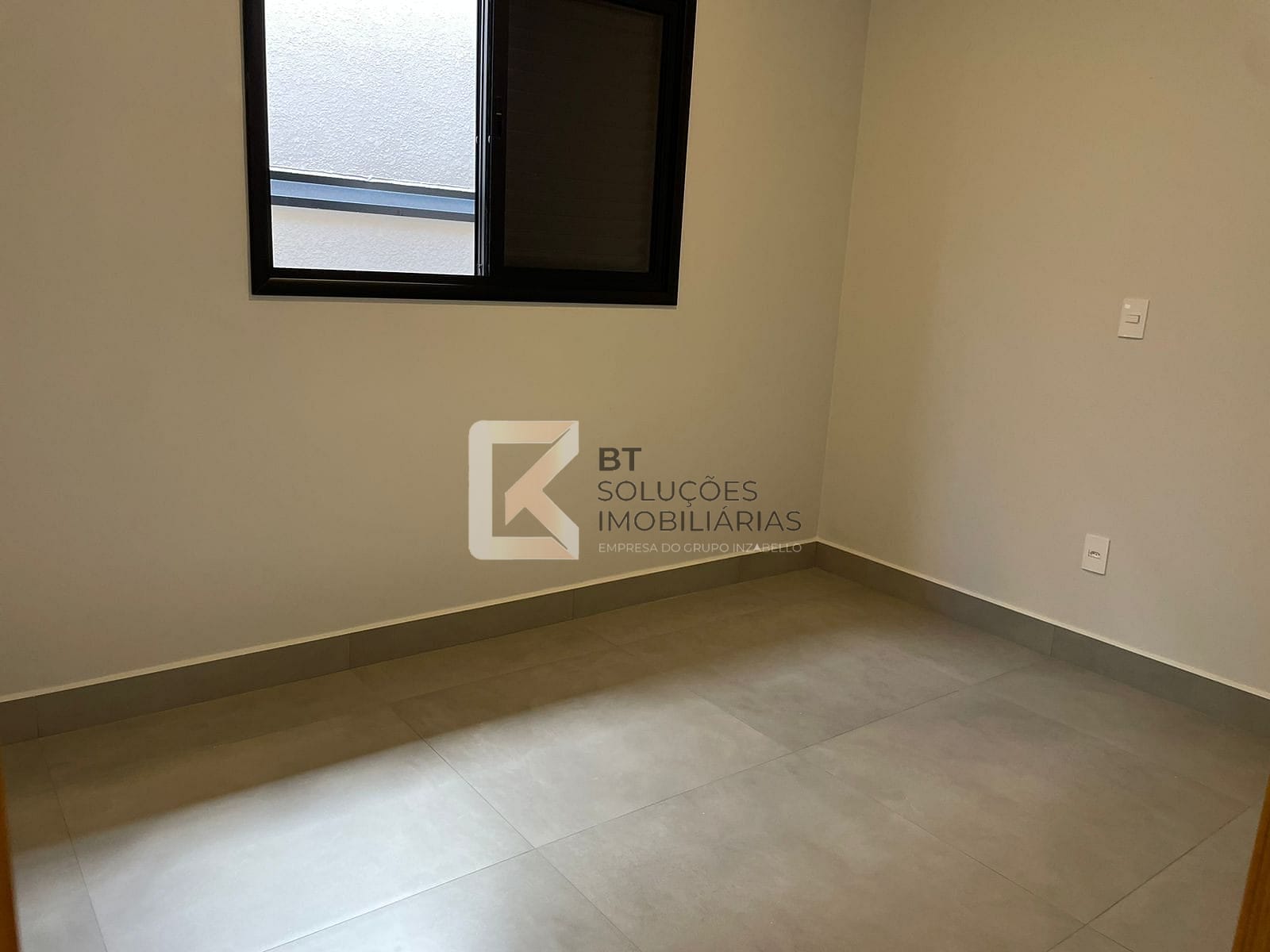 Casa à venda com 3 quartos, 110m² - Foto 15
