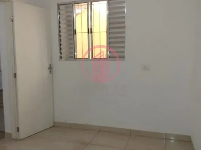 Casa 1 quarto e 1 banheiro, para alugar, no bairro Novo Osasco em Osasco