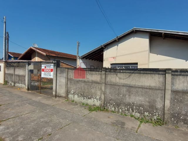 Casa com 696m², à venda, no bairro Jardim Cristina em Pindamonhangaba
