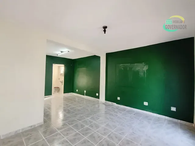 Casa com 257m² 2 quartos e 2 banheiros, para alugar, no bairro Vila Aurocan em Campinas