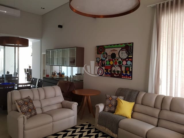 Foto do Casa - CASA EM CONDOMÍNIO à venda 3 Quartos, 3 Suites, 4 Vagas, 255M², PARQUE RESIDENCIAL DAMHA, ARARAQUARA - SP | RESIDENCIAL DAMHA | Investe Imobiliária LTDA