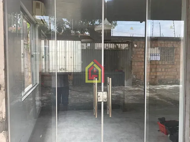 Casa 3 quartos e 4 banheiros, à venda, no bairro Nova Marabá em Marabá