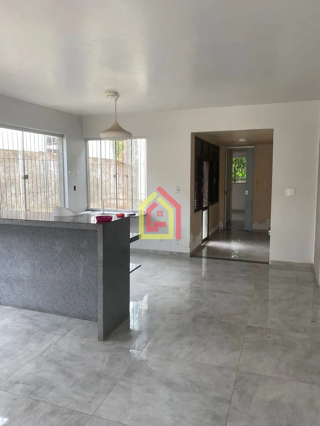 Casa à venda com 3 quartos, 2 suítes, 5 vagas e 170m² no Nova Marabá, Marabá (PA) — foto 7 de 14