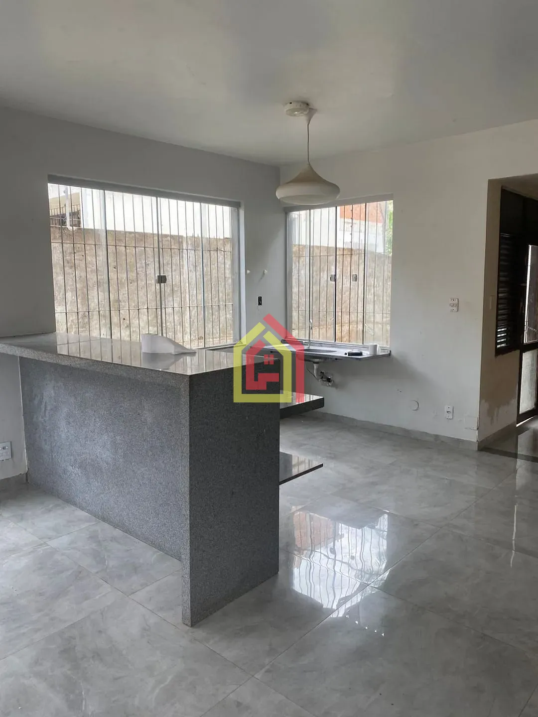 Casa à venda com 3 quartos, 2 suítes, 5 vagas e 170m² no Nova Marabá, Marabá (PA) — foto 8 de 14