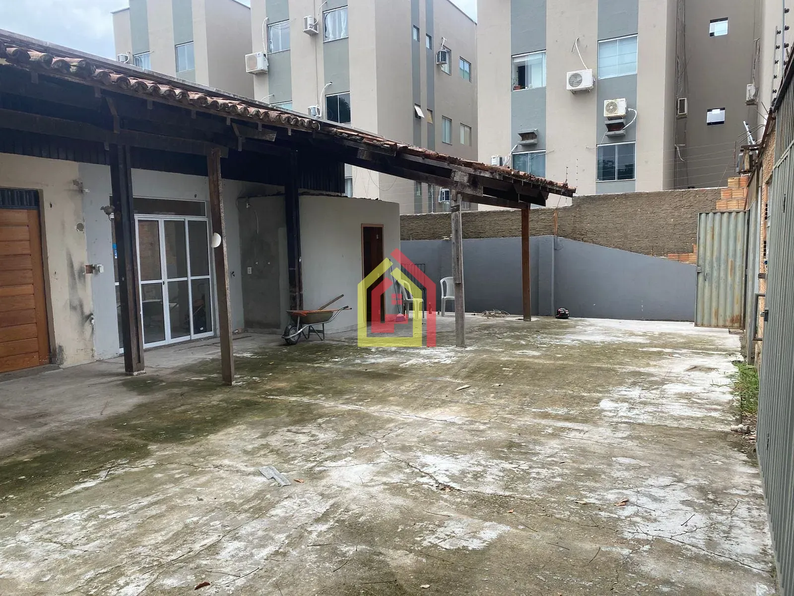 Casa à venda com 3 quartos, 2 suítes, 5 vagas e 170m² no Nova Marabá, Marabá (PA) — foto 2 de 14