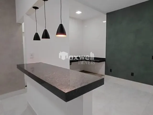 Casa com 250m² 3 quartos e 3 banheiros, à venda, no bairro Residencial Santa Fé I em Goiânia