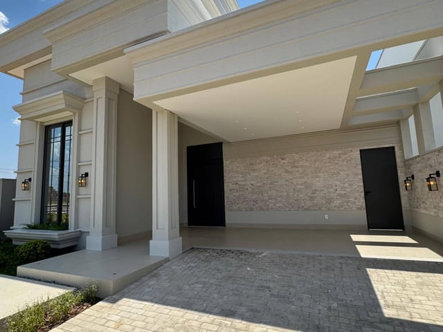 Casa com 328m² 3 quartos e 3 banheiros, à venda, no bairro Condomínio Aquarela dos Poemas em Sinop