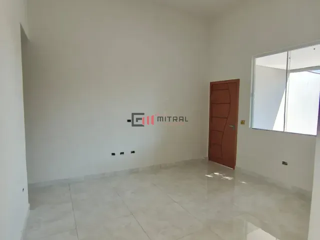 Casa 3 quartos e 1 banheiro, à venda, no bairro Jardim Barra Forrest em Londrina