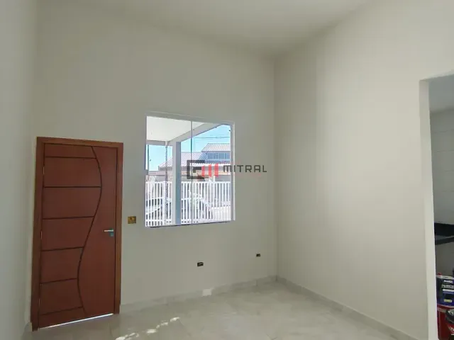 Casa 3 quartos e 1 banheiro, à venda, no bairro Jardim Barra Forrest em Londrina