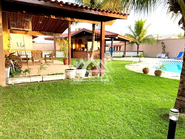 Casa com 500m² 5 quartos e 6 banheiros, à venda, no bairro Morro do Algodão em Caraguatatuba