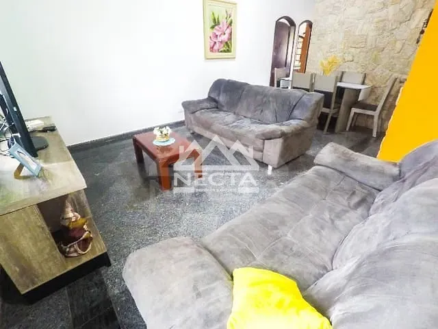 Casa com 500m² 5 quartos e 6 banheiros, à venda, no bairro Morro do Algodão em Caraguatatuba
