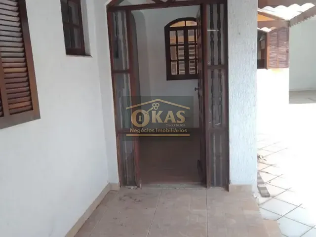 Casa com 472m² 3 quartos e 4 banheiros, à venda, no bairro Jardim Revista em Suzano