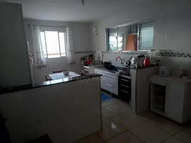 Casa com 280m² 3 quartos e 1 banheiro, à venda, no bairro Jardim Aracy em Mauá