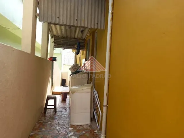 Casa com 280m² 3 quartos e 1 banheiro, à venda, no bairro Jardim Aracy em Mauá