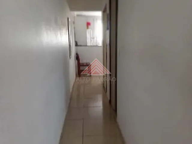 Casa com 280m² 3 quartos e 1 banheiro, à venda, no bairro Jardim Aracy em Mauá
