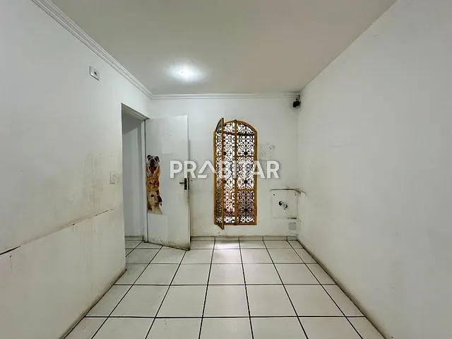 Casa com 600m², para alugar, no bairro Vila Leopoldina em São Paulo