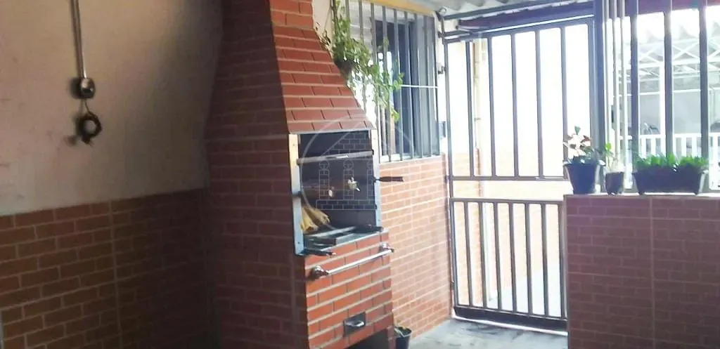 Casa, 2 quartos, 130 m² - Foto 1