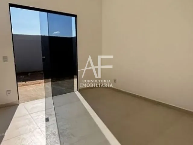 Casa com 125m², à venda, no bairro Jardim Sandra Maria em Taubaté