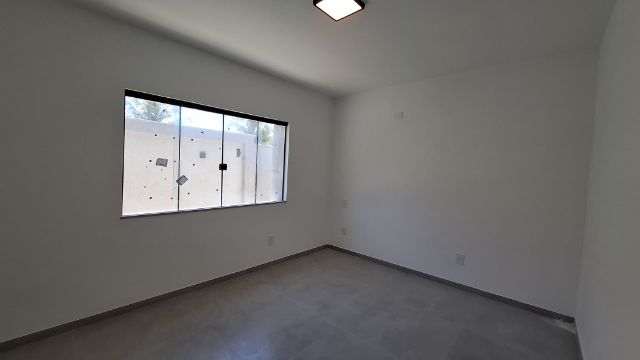 Casa com 300m² 3 quartos e 3 banheiros, à venda, no bairro Jardim Atlântico Oeste (Itaipuaçu) em Maricá