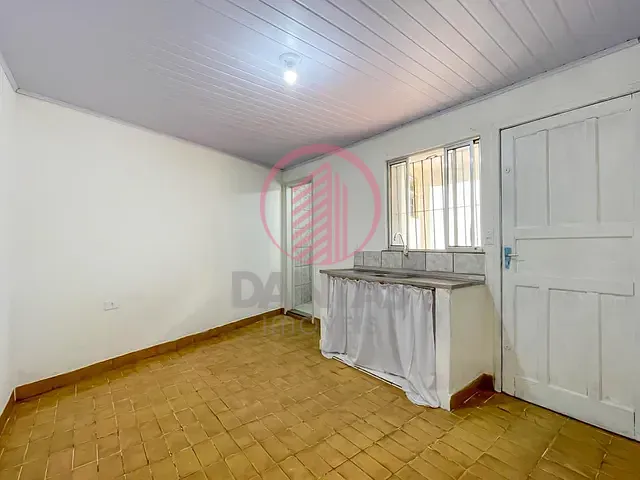 Casa 1 quarto e 1 banheiro, para alugar, no bairro Vila Yolanda em Osasco