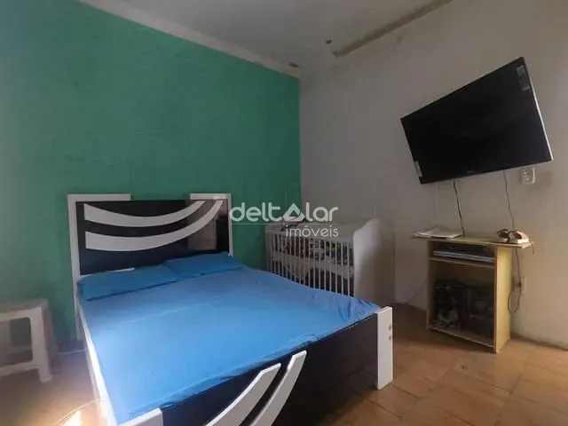 Casa com 250m² 3 quartos e 2 banheiros, à venda, no bairro São Bernardo em Belo Horizonte