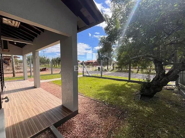 Casa com 338m² 3 quartos e 2 banheiros, à venda, no bairro Nova Tramandai em Tramandaí