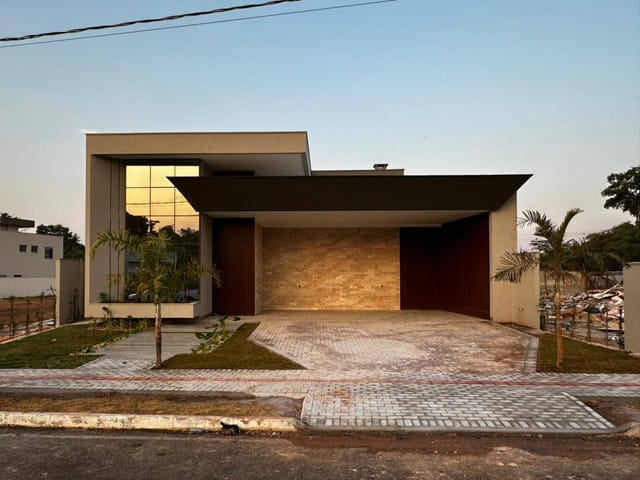 Casa com 355m² 3 quartos e 4 banheiros, à venda, no bairro Alameda das Cores Residencial em Sinop