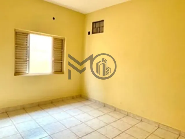 Casa com 360m² 5 quartos e 3 banheiros, à venda, no bairro Boa Esperança em Cuiabá