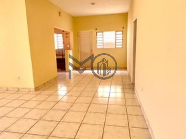Casa com 360m² 5 quartos e 3 banheiros, à venda, no bairro Boa Esperança em Cuiabá