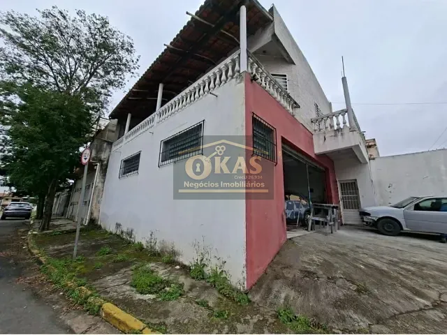 Casa com 144m² 2 quartos e 1 banheiro, à venda, no bairro Vila Mazza em Suzano