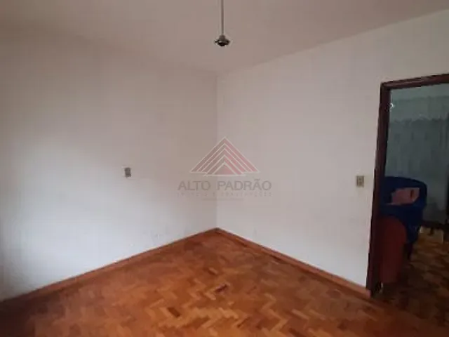 Casa com 480m² 3 quartos e 2 banheiros, à venda, no bairro Vila Alpina em São Paulo