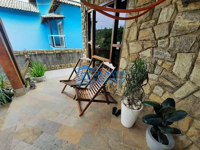 Casa 6 quartos e 4 banheiros, à venda, no bairro Centro em Maricá