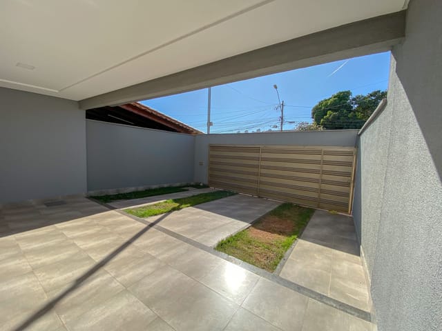 Foto do Casa - Casa à venda no Jardim Atlântico com 3 suítes churrasqueira a carvão e 4 vagas de garagem em Goiânia GO | Home Gyn Imóveis Ltda