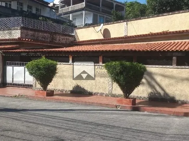 Casa com 720m² 3 quartos e 2 banheiros, à venda, no bairro Barreto em São Gonçalo