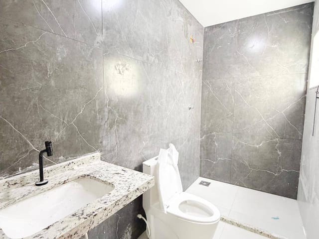 Casa com 155m² 3 quartos e 2 banheiros, à venda, no bairro Lagoa em Macaé