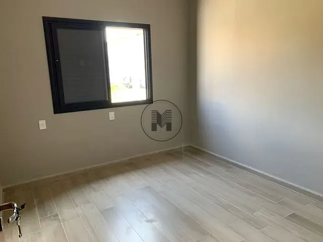 Casa com 300m² 3 quartos e 2 banheiros, à venda, no bairro Barranco Alto em Potim
