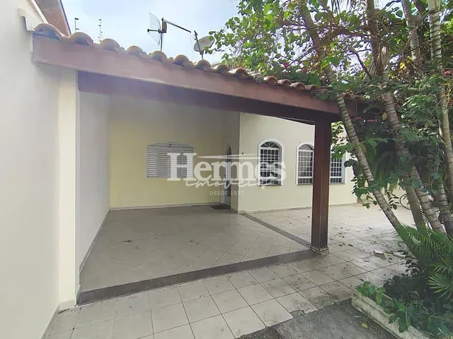 Casa com 250m² 2 quartos e 1 banheiro, à venda, no bairro João Aranha em Paulínia