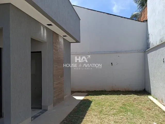 Casa com 360m² 3 quartos e 2 banheiros, à venda, no bairro Residencial Petrópolis em Goiânia