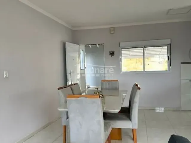 Casa com 500m² 3 quartos e 2 banheiros, à venda, no bairro Ajuda em Guararema