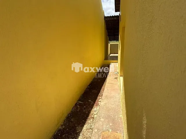 Casa 2 quartos e 1 banheiro, para alugar, no bairro Rosa dos Ventos em Aparecida de Goiânia