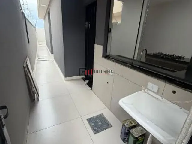 Casa 3 quartos e 2 banheiros, à venda, no bairro Santa Rita em Londrina