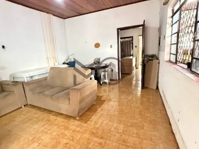Casa com 220m² 3 quartos e 2 banheiros, à venda, no bairro BAÚ em Cuiabá