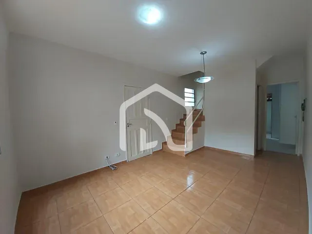 Casa com 65m² 2 quartos e 1 banheiro, à venda, no bairro Jardim Califórnia em Barueri