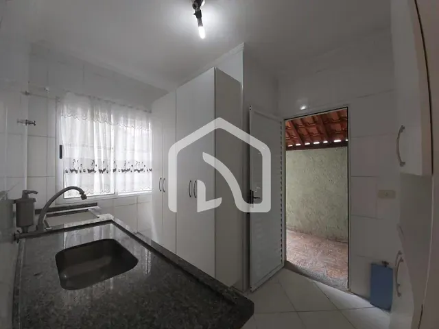 Casa com 65m² 2 quartos e 1 banheiro, à venda, no bairro Jardim Califórnia em Barueri