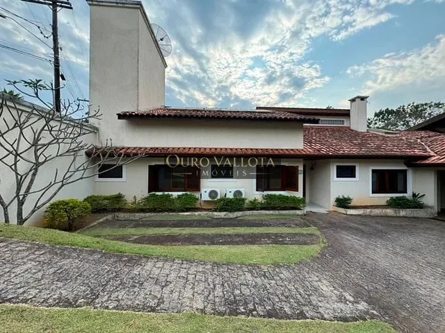 Casa com 1200m², à venda, no bairro Jardim Flamboyant em Atibaia