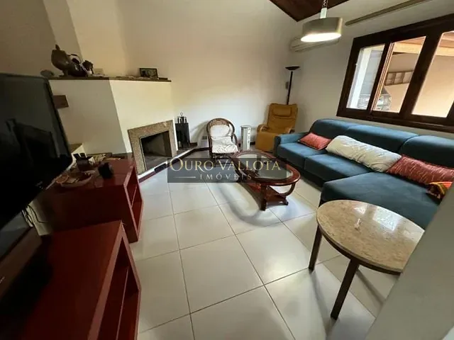 Casa com 1200m², à venda, no bairro Jardim Flamboyant em Atibaia