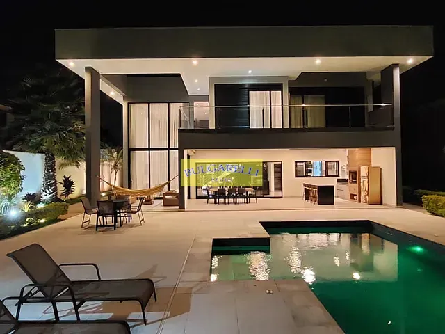 Casa com 1100m² 4 quartos e 8 banheiros, à venda, no bairro CIDADE SANTOS DUMONT em Jundiai