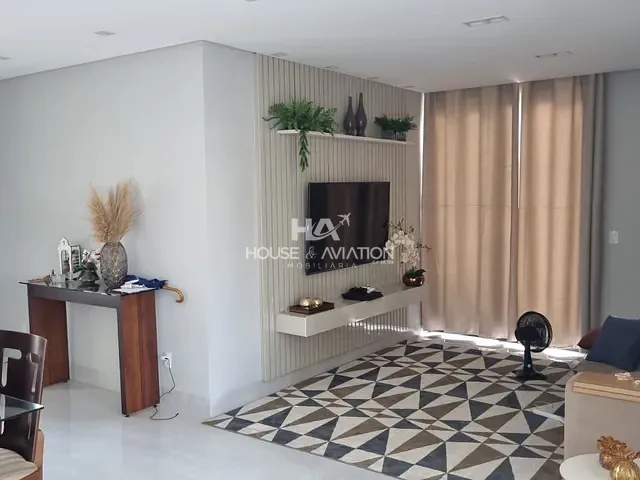 Casa com 362m² 5 quartos e 6 banheiros, à venda, no bairro Jardins Barcelona em Senador Canedo