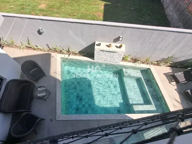 Casa com 362m² 5 quartos e 6 banheiros, à venda, no bairro Jardins Barcelona em Senador Canedo