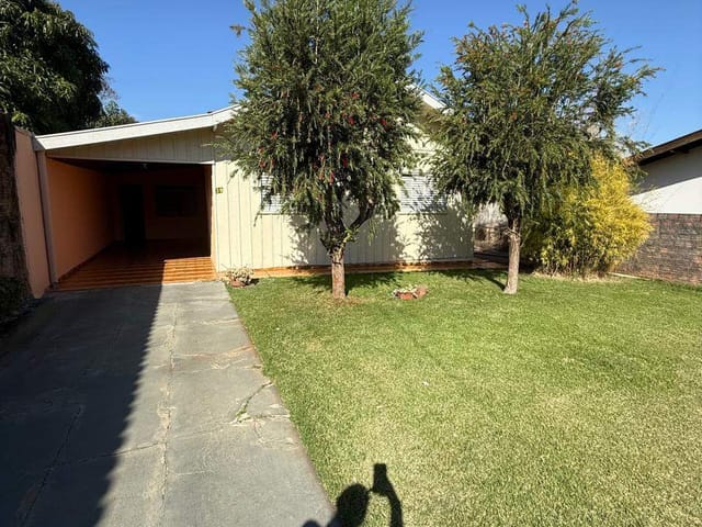 Foto do Casa - Casa para locação, Jardim Caviúna, Rolândia, PR | Imobiliária Casa Grande - Rolândia